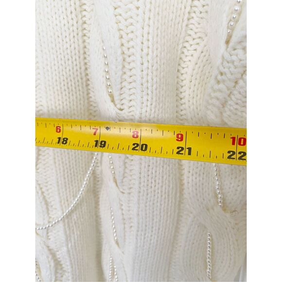 NWT Blue b Ivory Cable Knit Faux Pearls Embellished Sweater Oversized S - Picture 4 of 8